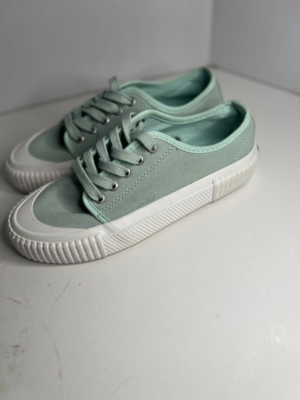 Guffy Mint Green Canvas Low Top Sneakers Lace Up Casual Shoes Womens‎